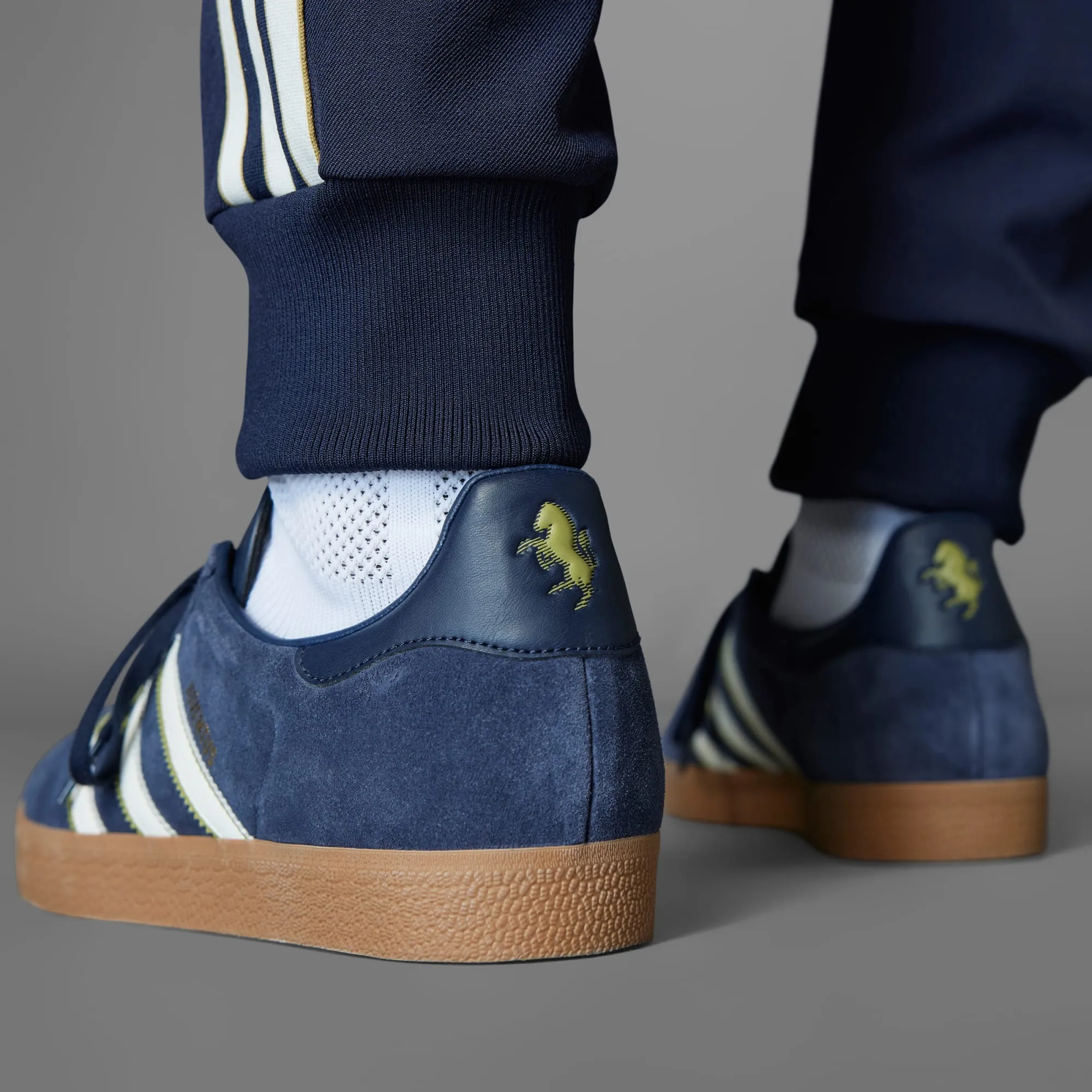 Customizable Shoes Adidas adidas Gazelle Juventus Terrace Icons Shoes