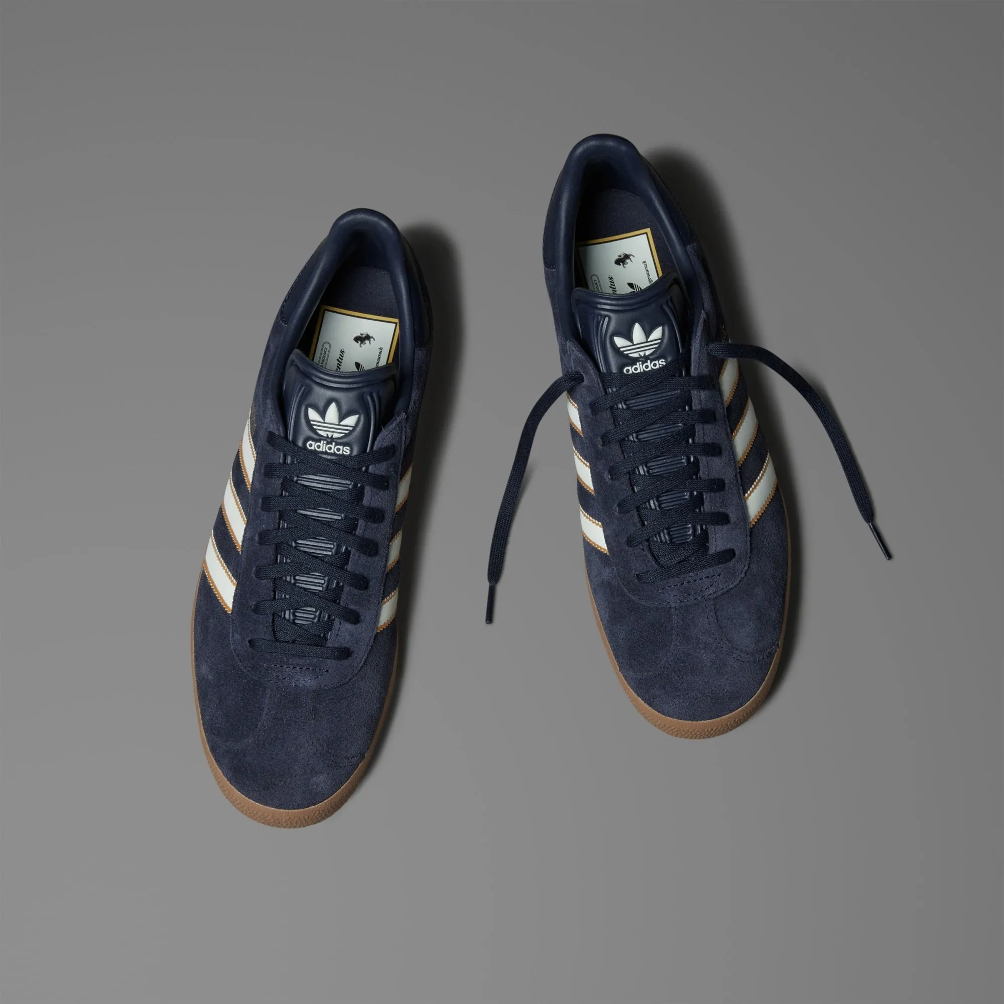 Adidas Shoes Amazon adidas Gazelle Juventus Terrace Icons Shoes