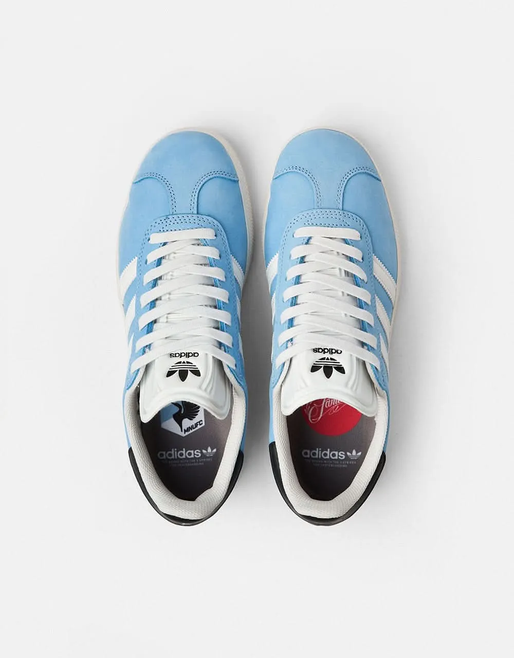 Adidas Originals Running Shoe adidas x Familia x Minnesota Utd FC Gazelle Skate Shoes - Crystal White/Core Black/Better Scarlet