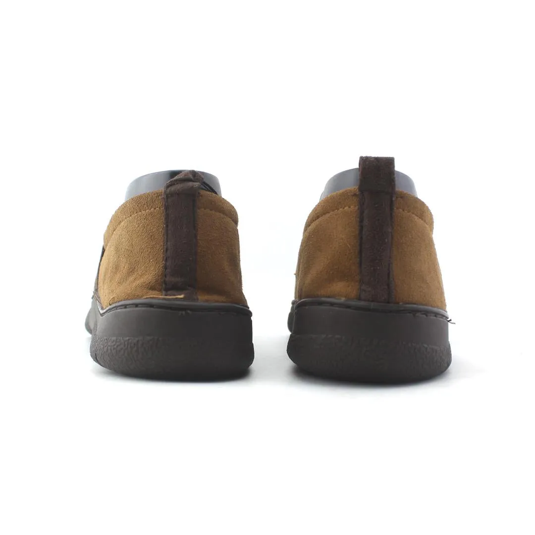 DEARFOAMS  COZY COMFORT Fashionable Slip-on Sneakers Slip On