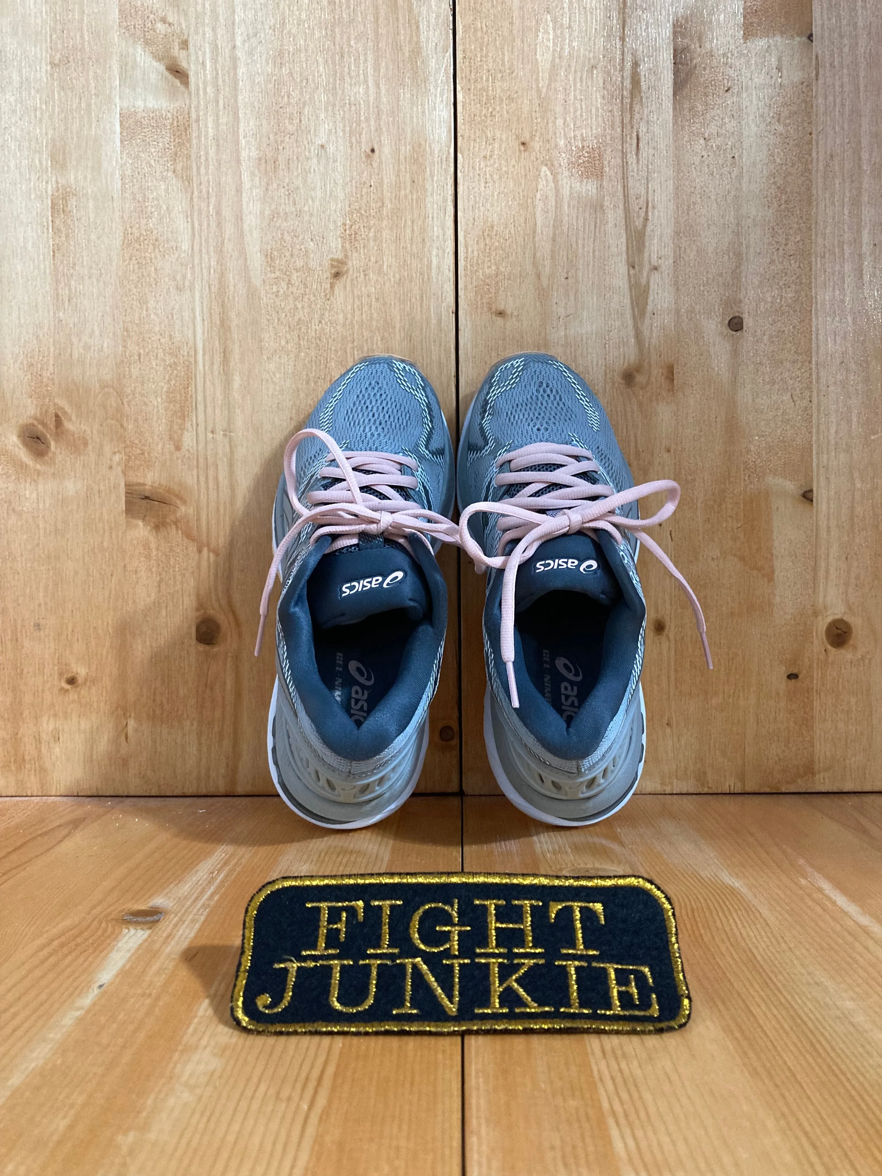 Sizing Asics Shoes ASICS GEL NIMBUS 20 Women Size 5.5 Running Training Shoes Sneakers Gray T850N