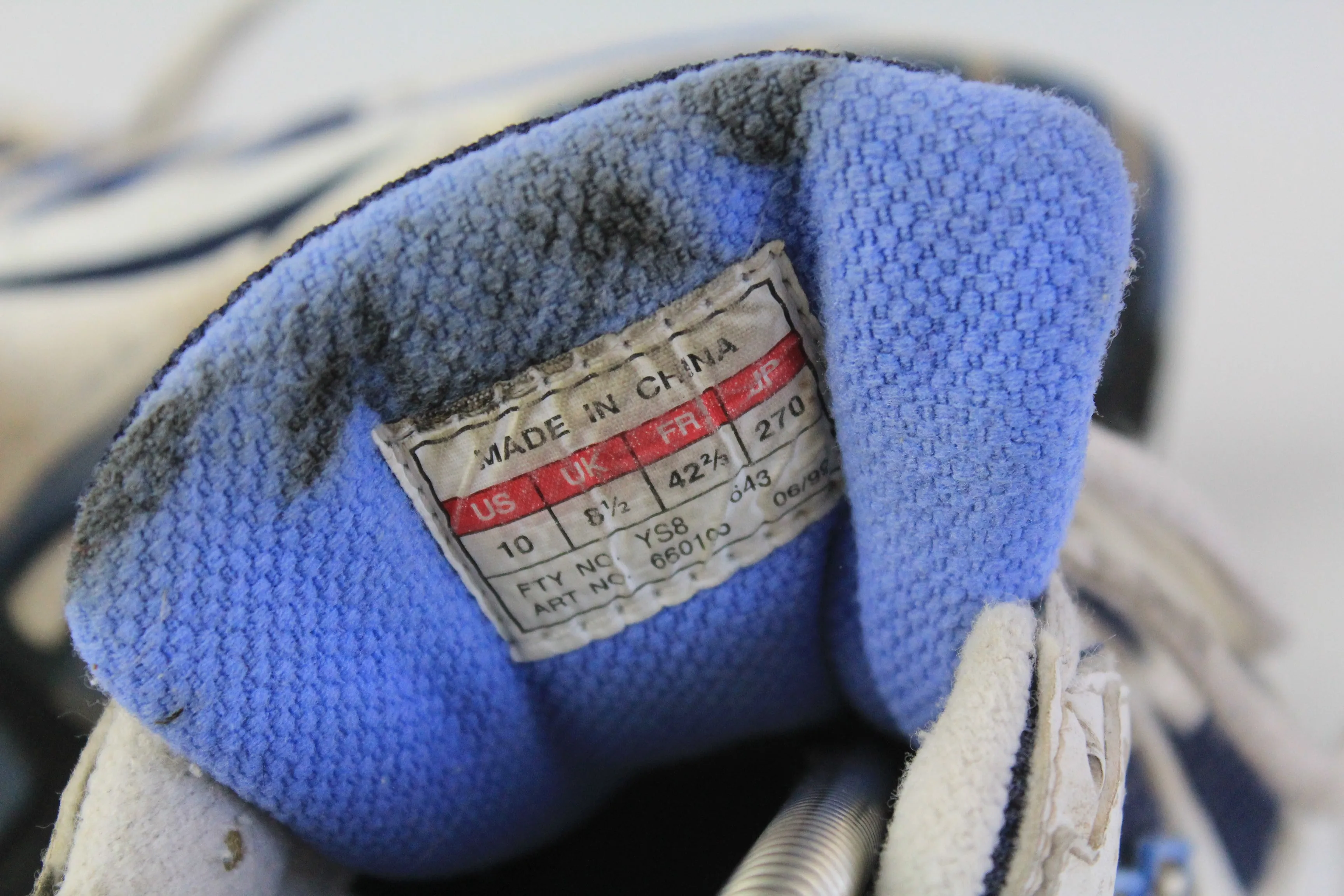 Vintage Adidas Ozweego Sneakers US 9 Rod Laver Adidas Shoes