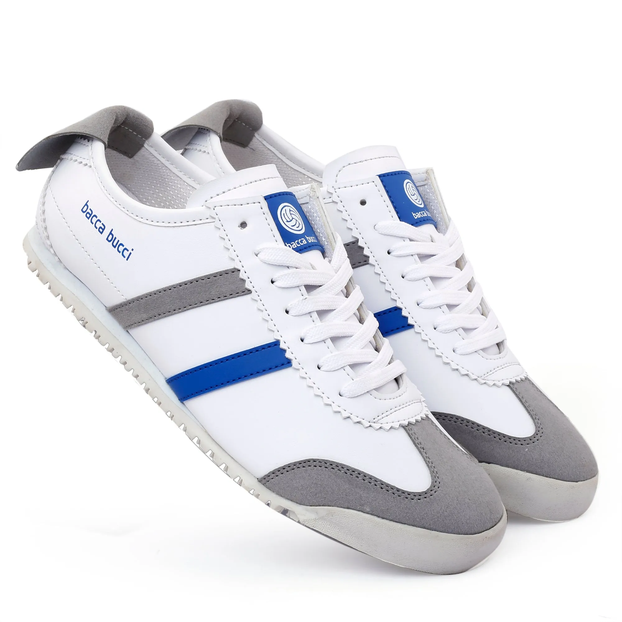 Bacca Bucci Vogue 2.0 Flat Vs Angled Shoe Shelves