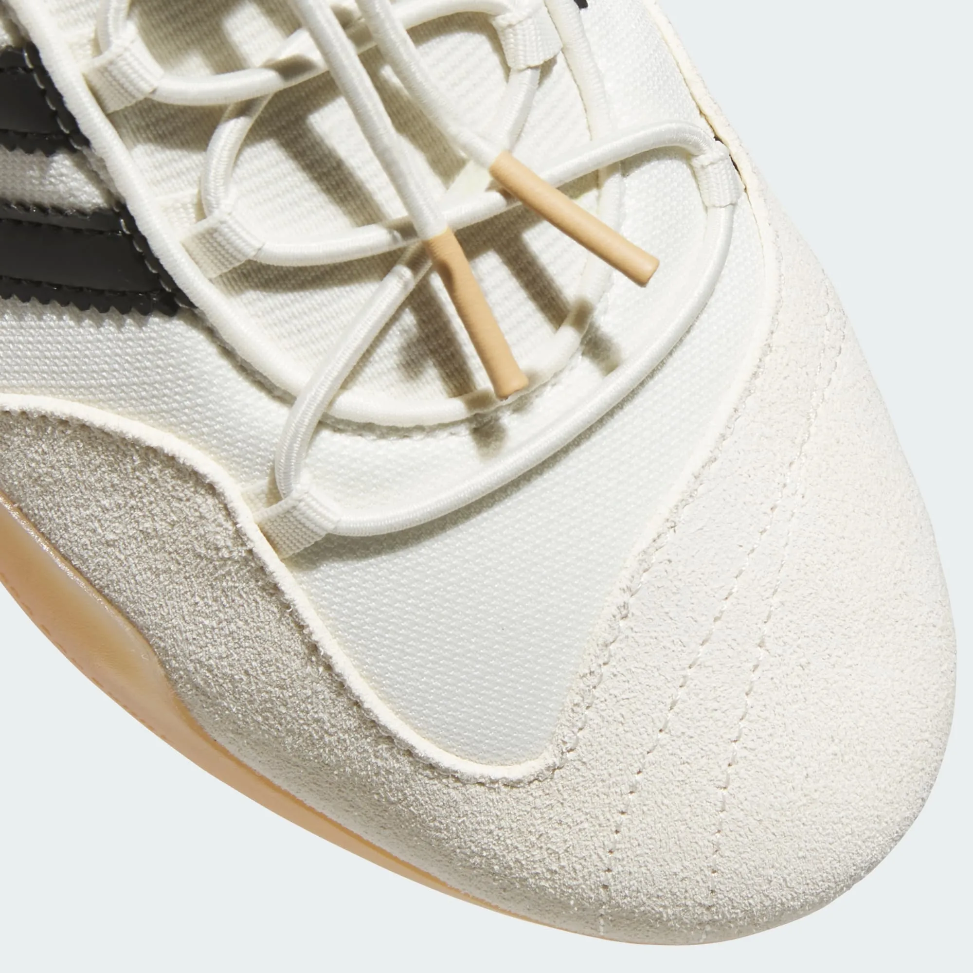 Adidas Terrex Anylander Hiking Shoe BAD BUNNY x adidas BALLERINA - Off White / Core Black / Gum