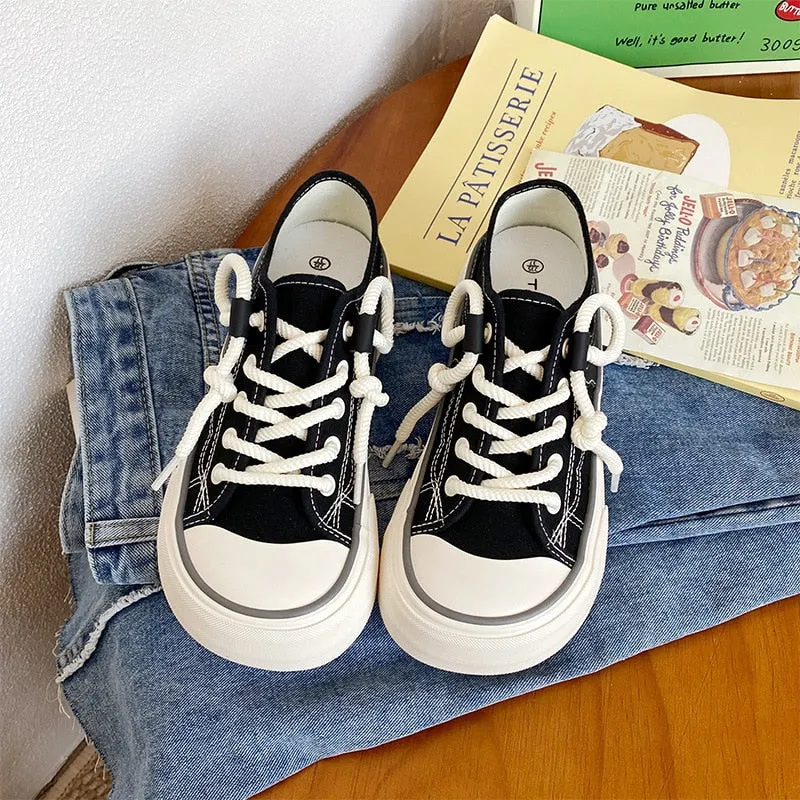 Chicmy Women's Canvas Sneakers 2023 Vintage Mango Toe Flat Shoes Slipper for Women Round Toe Casual Ladies Vulcanize Shoes Board Shoes Sneakers Size 13