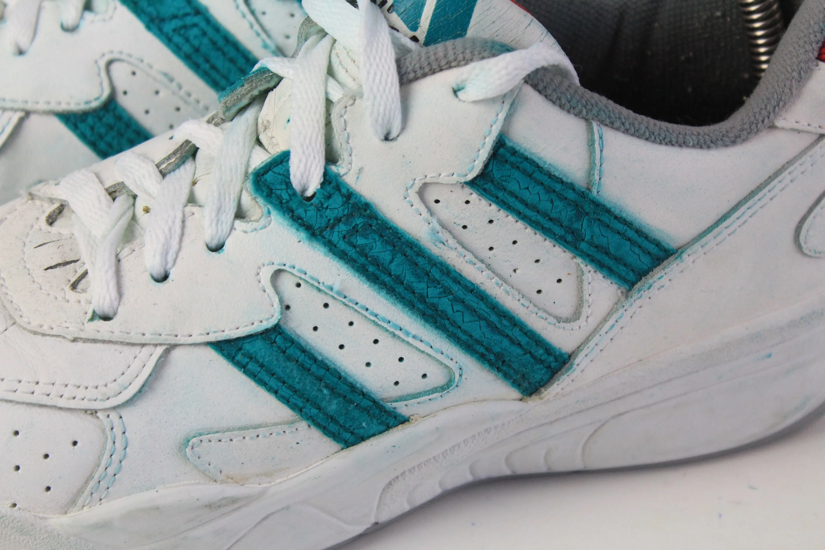 Adidas Donovan Mitchell Basketball Shoes Vintage Adidas Sneakers US 6.5