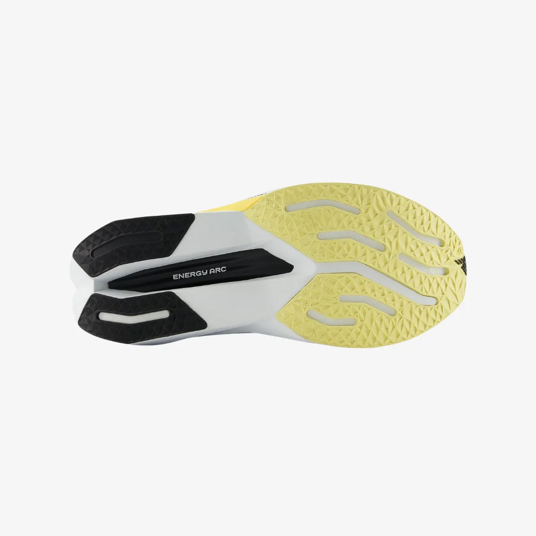 Men's FuelCell SuperComp Trainer v3 Suede Cleaner For New Balance Shoes