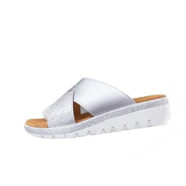Women Outdoor Clip Toe Sandals Mid-heel Wedge Sandals Sandals With A Closed Toe
