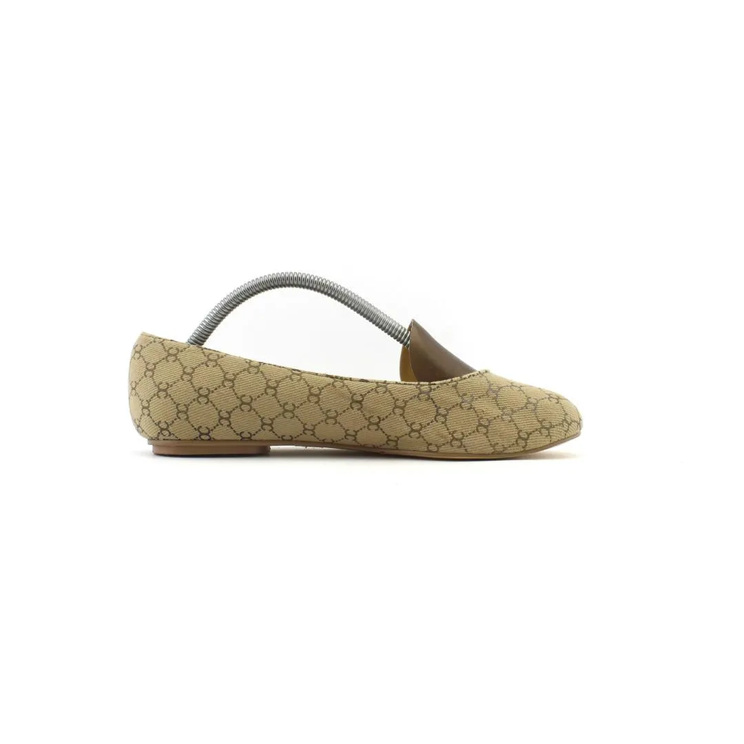 Slip On Slip-on Sneakers Slip On Sneakers Slip On Slip On AJ VALENCI .
