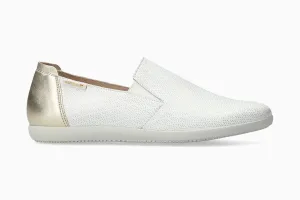 Korie - White Slip On Cap