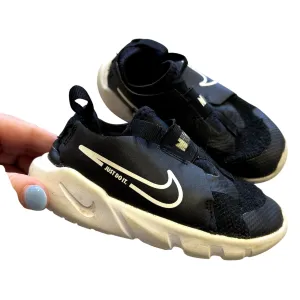 Shoes Similar To Asics Novablast Nike Toddler Slip On Black Sneakers Size 8C