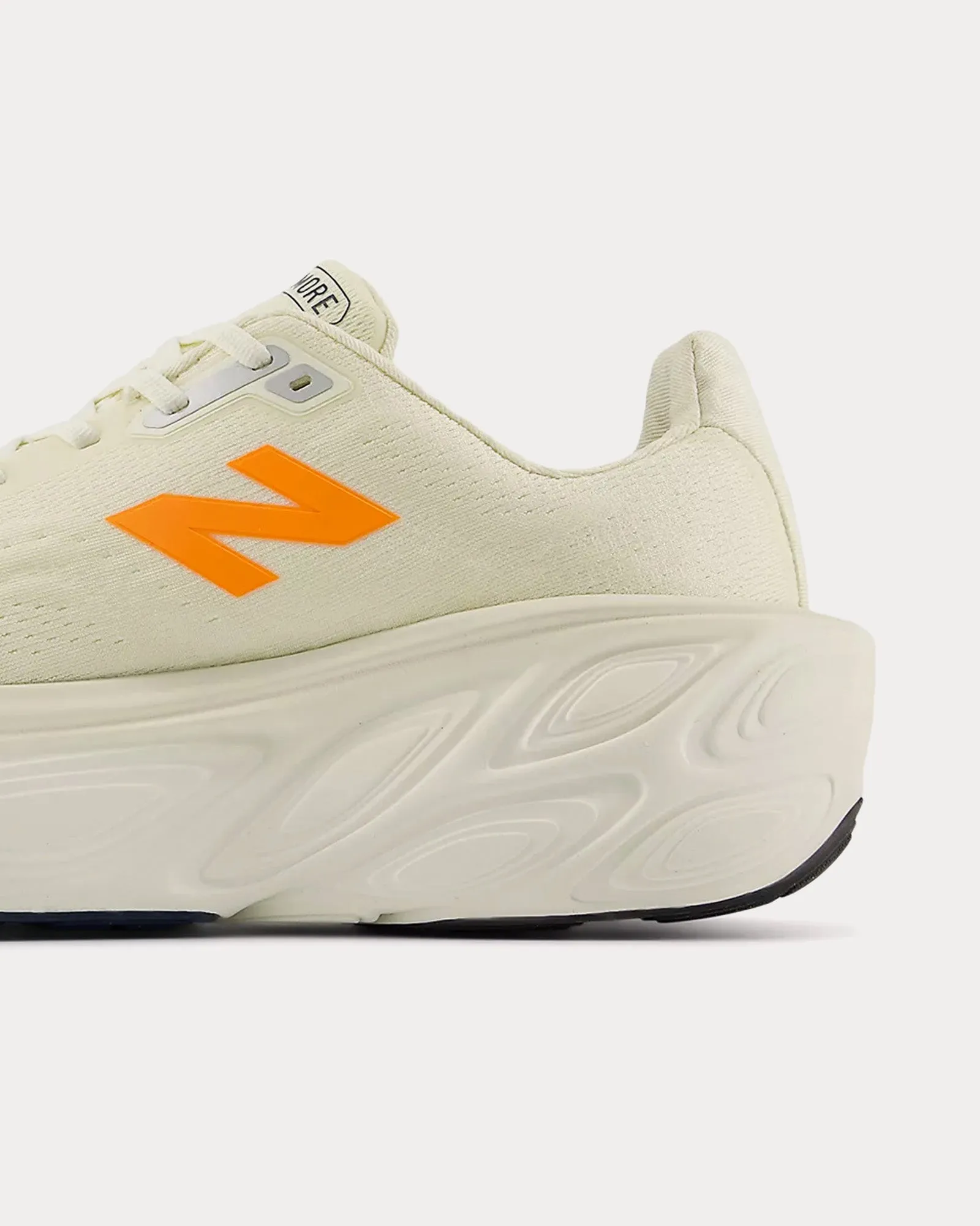 Fresh Foam X More v5 Angora / Sea Salt / Hot Mango Running Shoes New Balance Minimus Mens