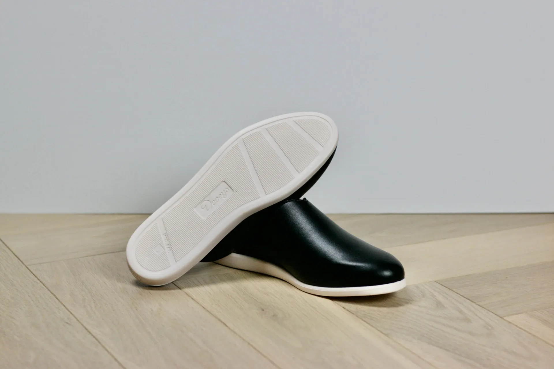 House Mules | Black Ugg Toddler Slippers