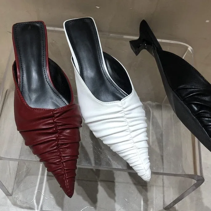 Fashion Brand Women Slipper Pointed Toe Slip on Mules Thin Low Heel Slides Shoes Pleated Design Sandal Flip Flops Bathroom Flip Flops