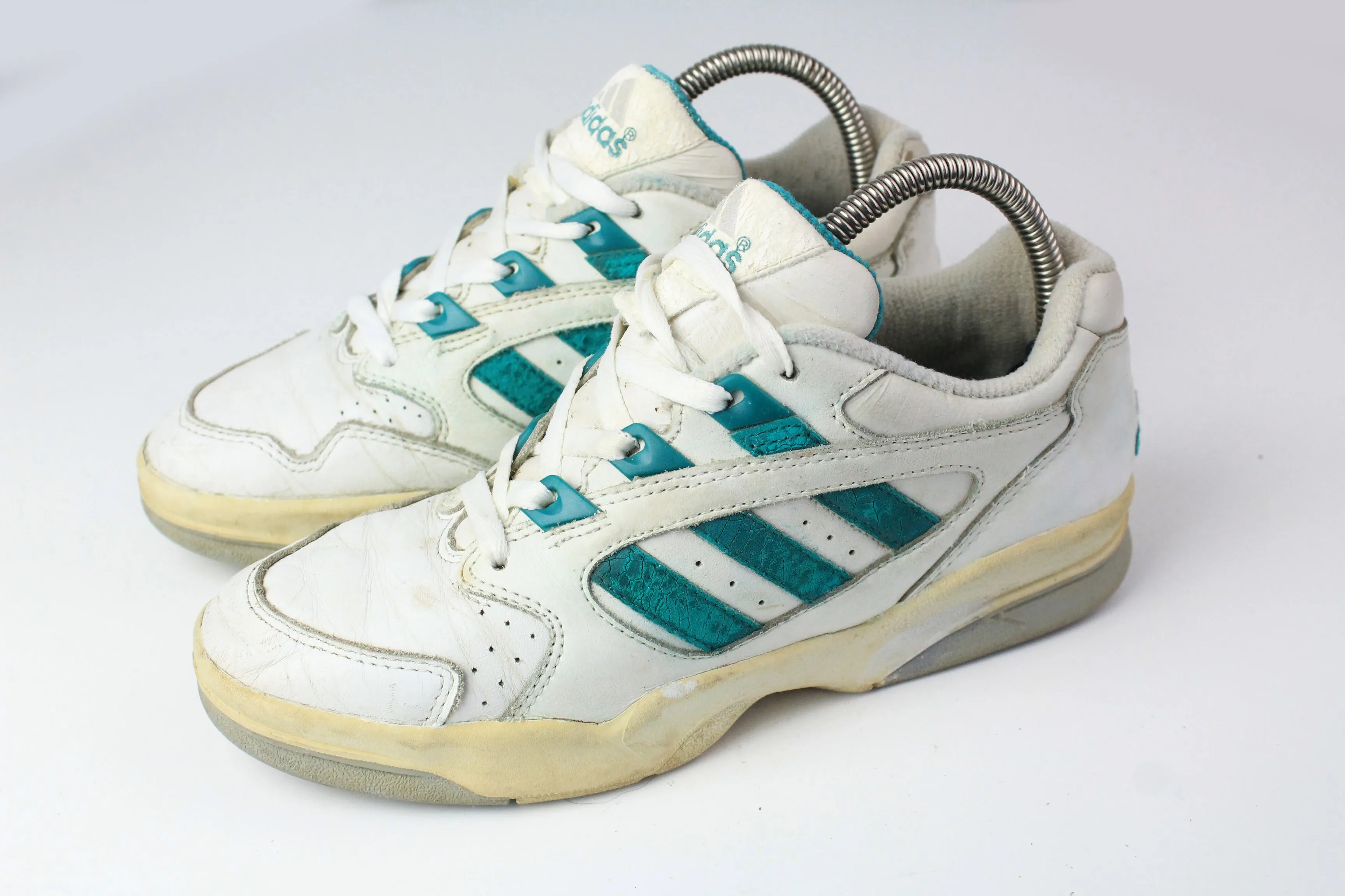 Vintage Adidas Sneakers EUR 39 Adidas Running Shoes 1990s