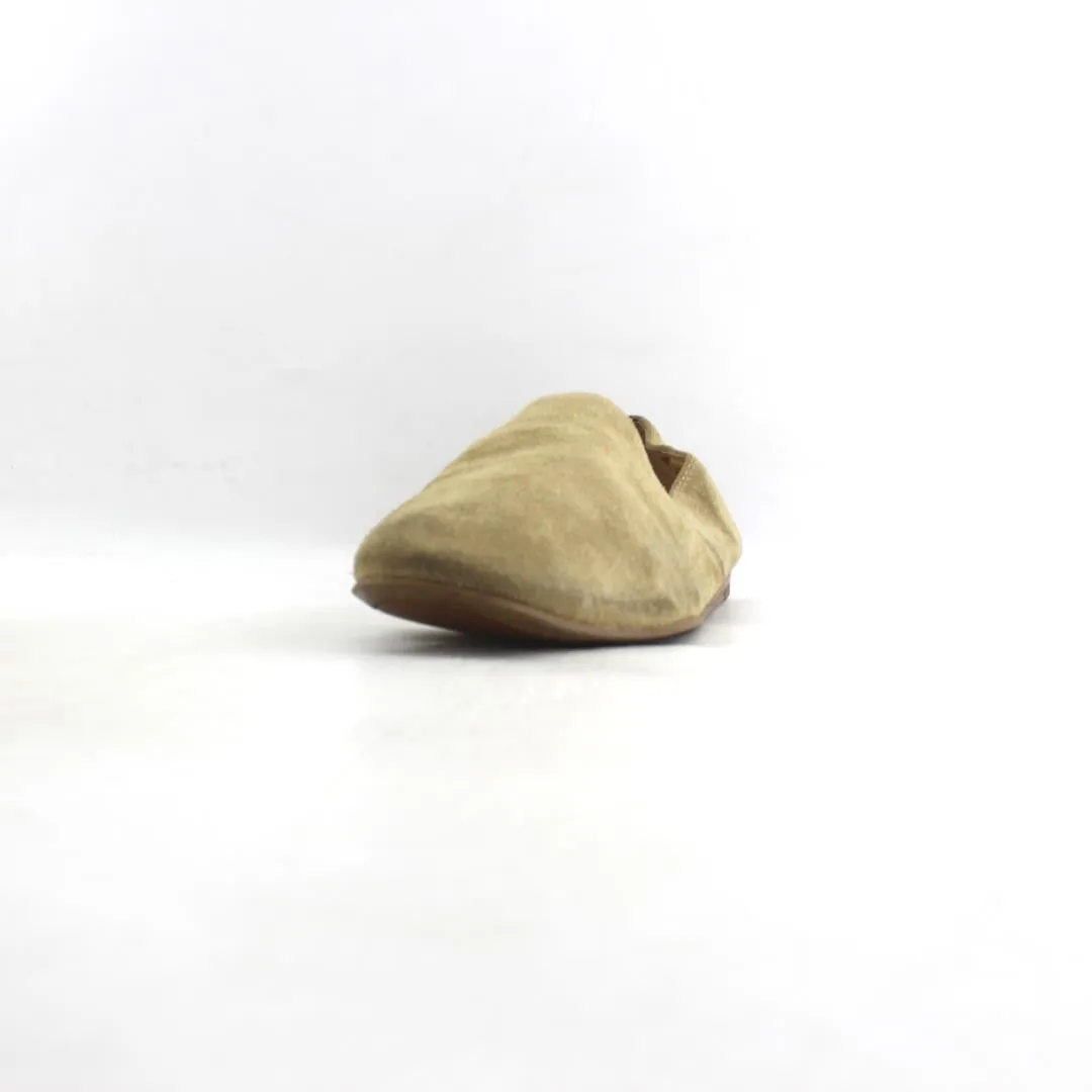 Bunny Slippers Dress To Impress Code FRANCO SARTO .