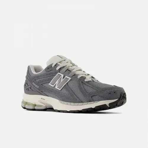 New Balance 740 New Balance 1906 Titanium