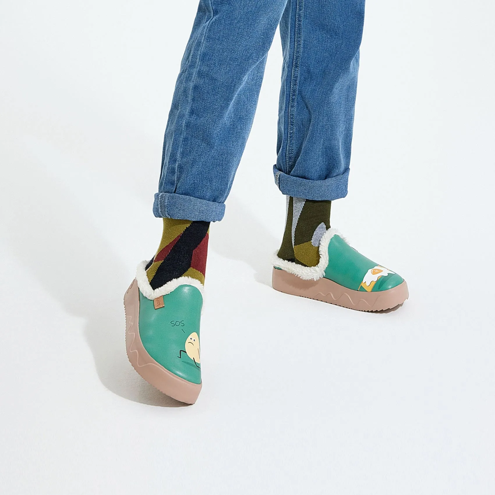 Here's Your Breakfast Fuerteventura VII Women Slip On Tennis Shoes