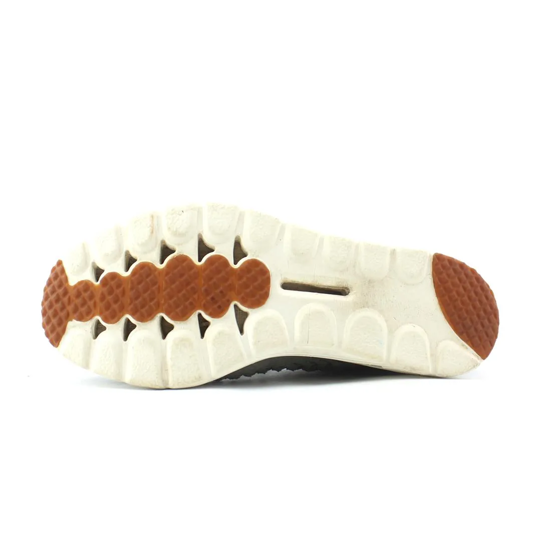 520v9 Running Shoes - Ss25 NIKE  MAYFLY WOVEN