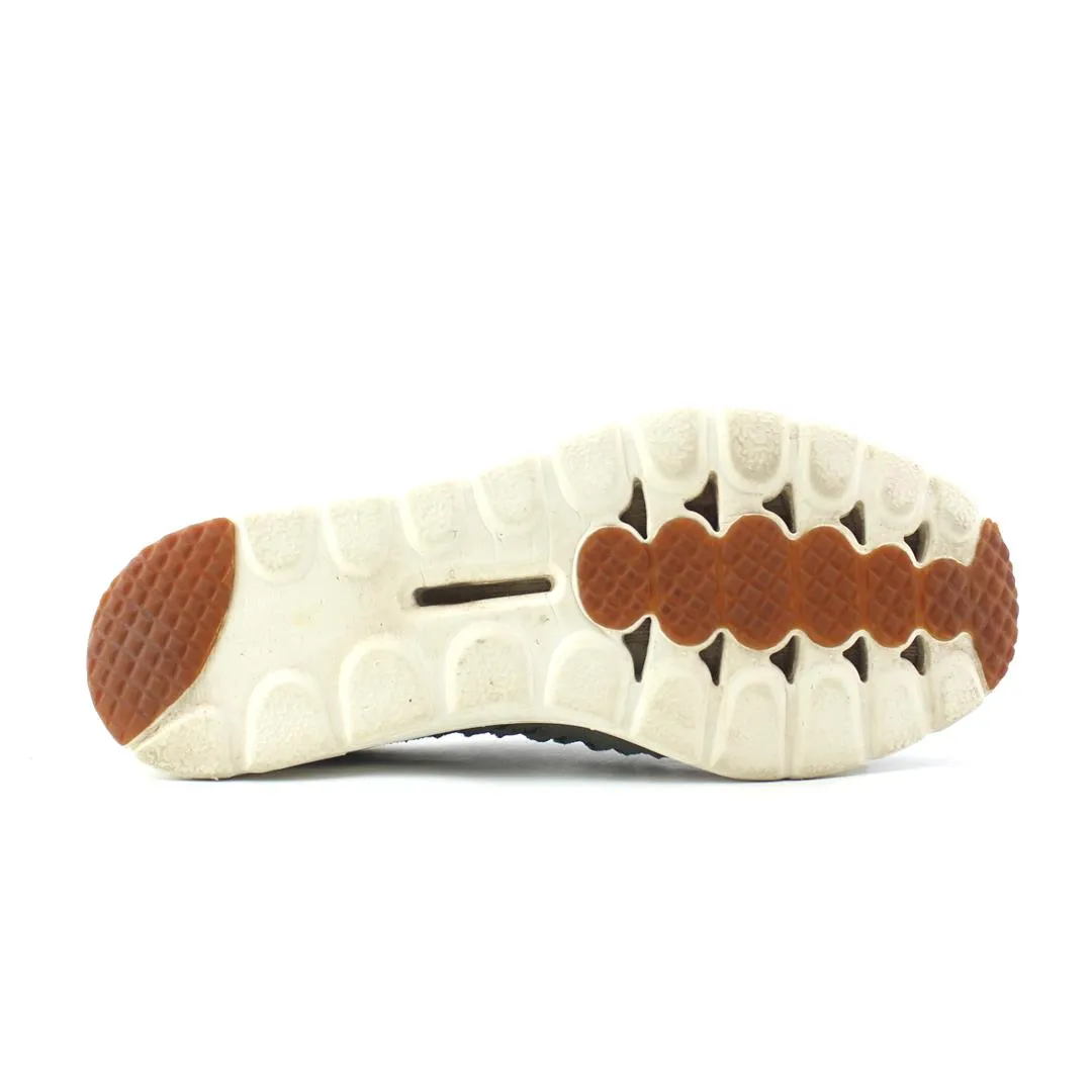 On Cloudnova Form Running Shoes NIKE  MAYFLY WOVEN