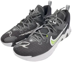 Giannis Antetokounmpo Autographed Black Nike Immortality Shoes Milwaukee Bucks Size 17 Pair Beckett BAS QR Stock #197438 Asics Shoes Gt 2000 12