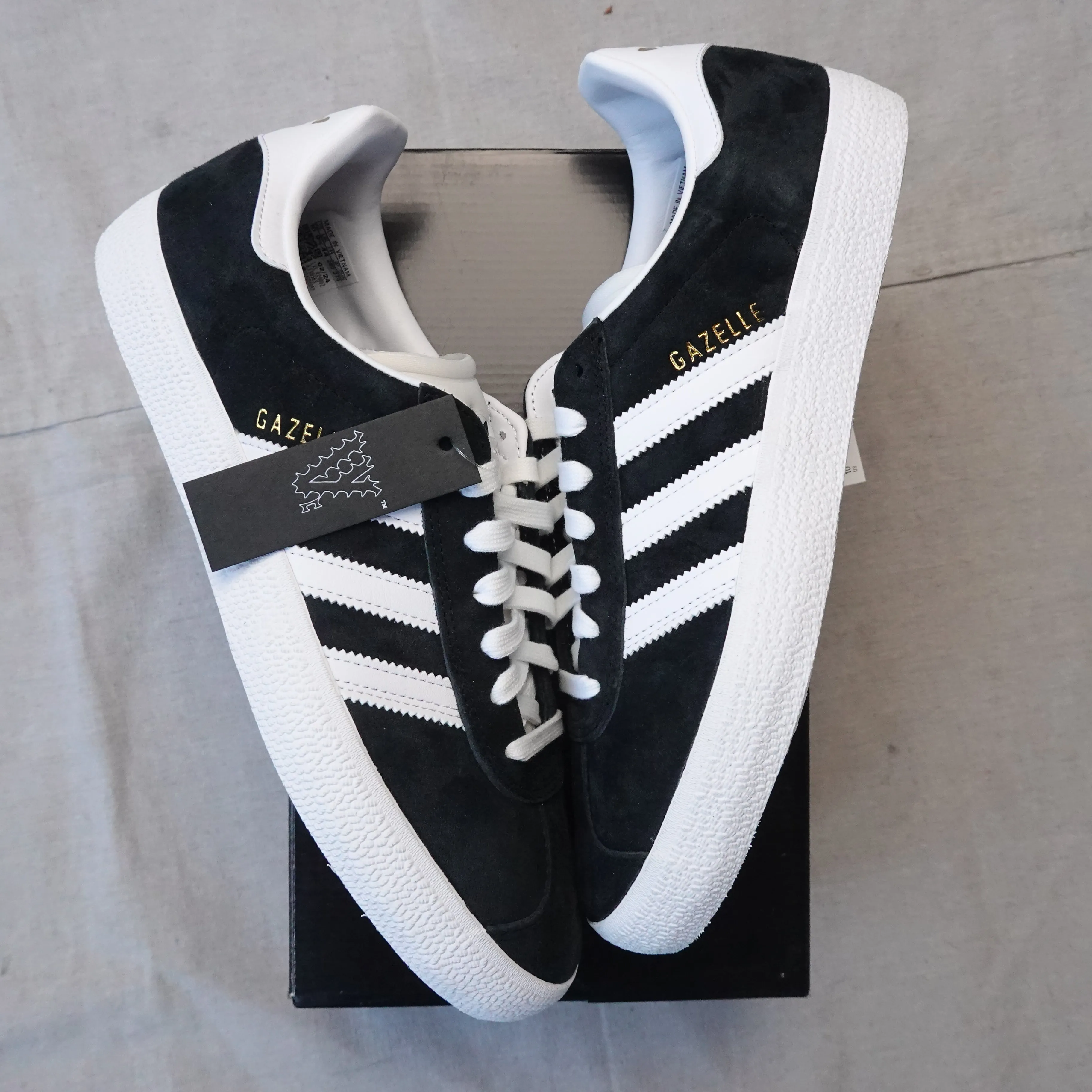 Adidas Gazelle ADV Black - Multiple sizes Adidas Shoes Retro