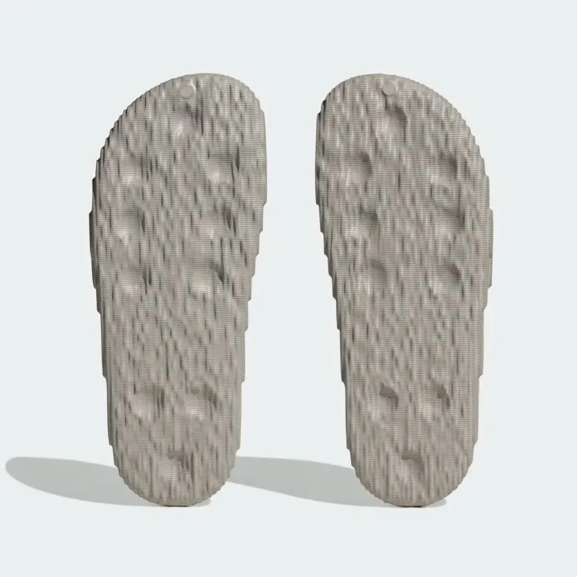 ADIDAS ADILETTE 22 - HQ4670 David Beckham Adidas Shoes