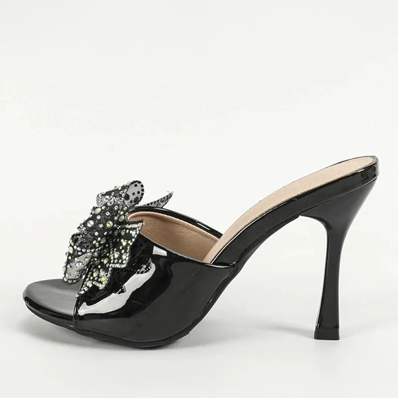 Liyke 2024 Neuankmmlinge Lack leder Frauen Hausschuhe Sandalen Mode Peep Toe Kristall Mesh Bowknot High Heels Sommer Party Schuh Pickle Slippers