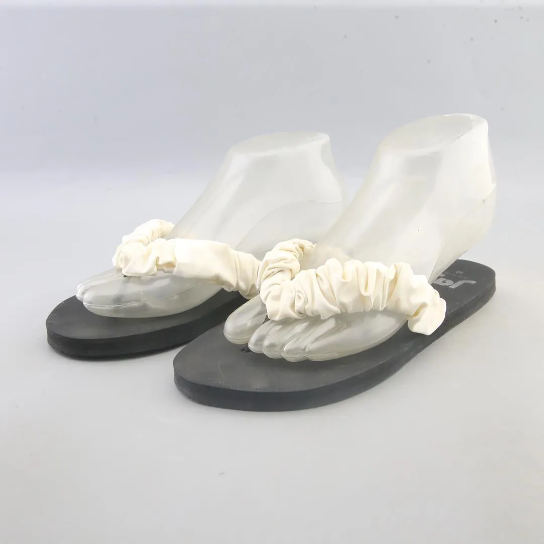 JAG . By Burree Slippers