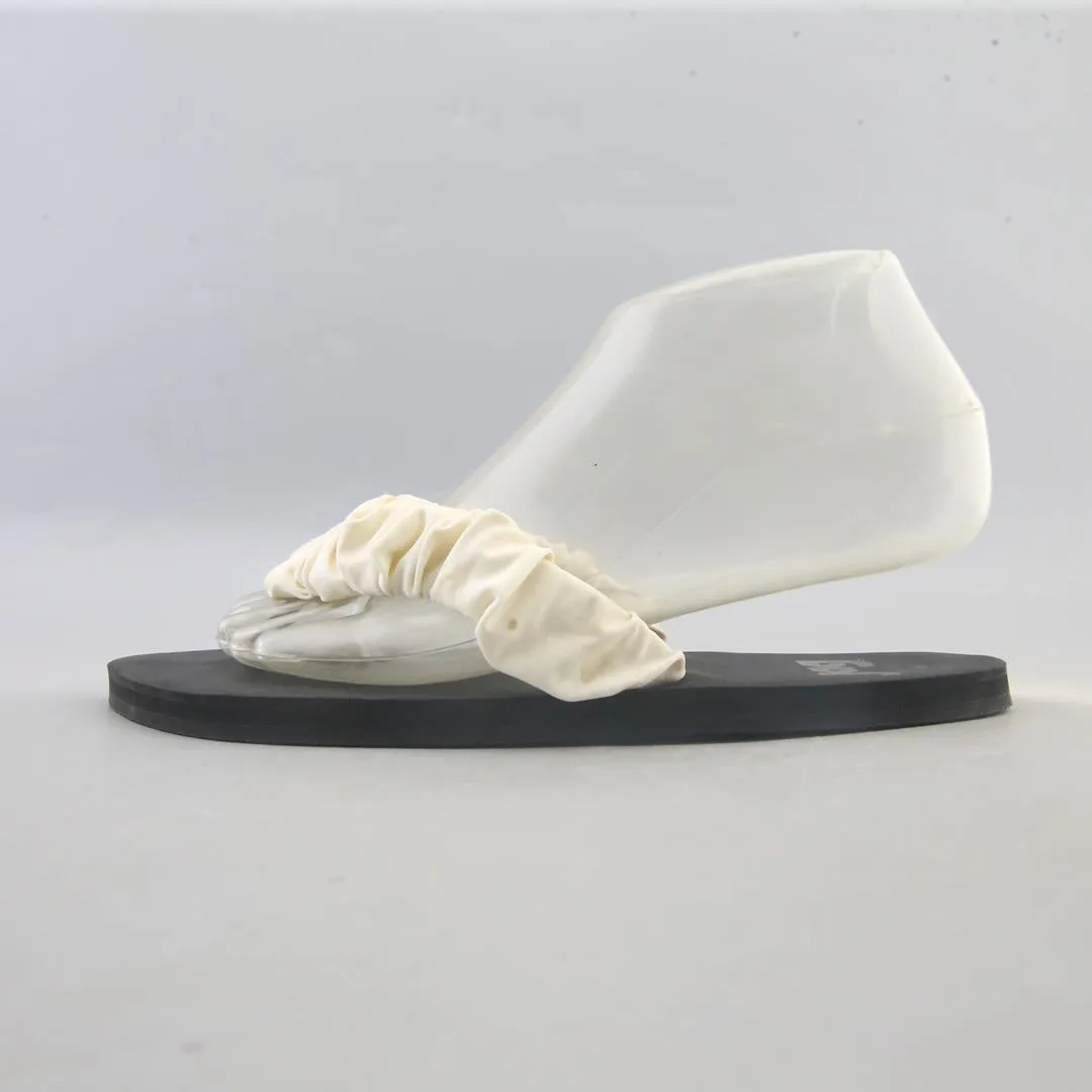 Slippers Brand With Nut Logo JAG .