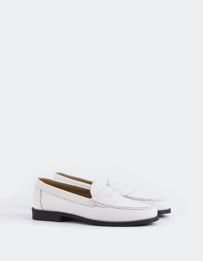 Loafers Formal Shoes Lettine Off White Naplack Leather