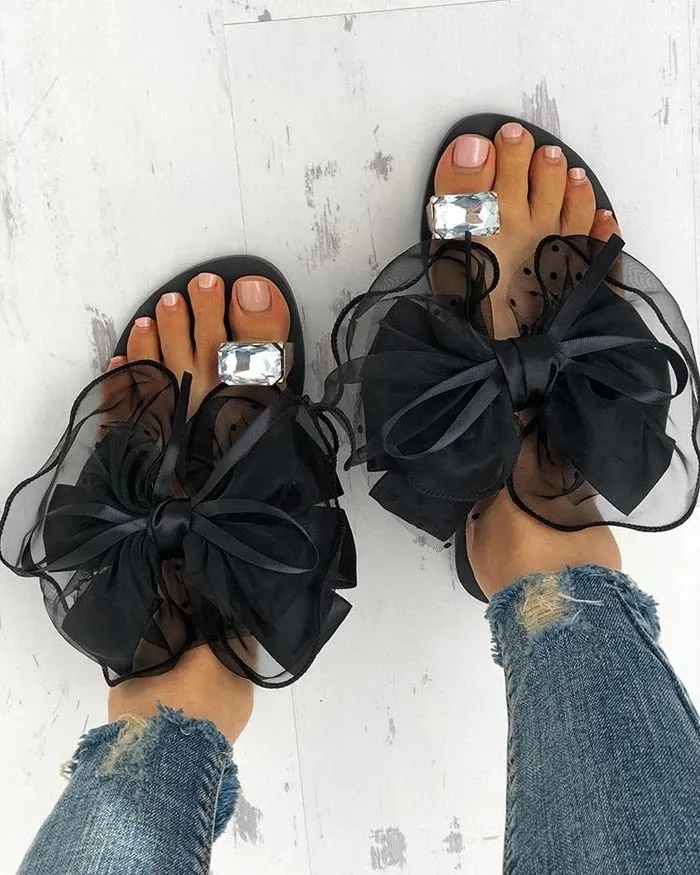 Best Water Flip Flops Luxury Celebrities Slippers Women Larger Rhinestone Ring Toe Cute Polka Dot Bow-tie Flats Flip Flops Indoor Shoes Ladies Sexy