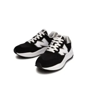 M5740CB 9060 New Balance Mujer