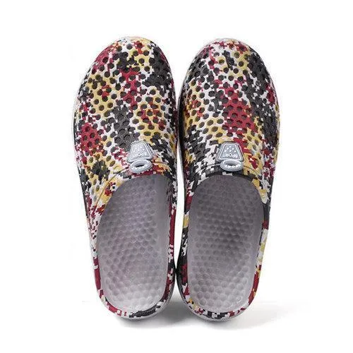 Men Hole Breathable Beach Shoes Light Waterproof Casual Garden Sandals Sandals Resort Bahamas