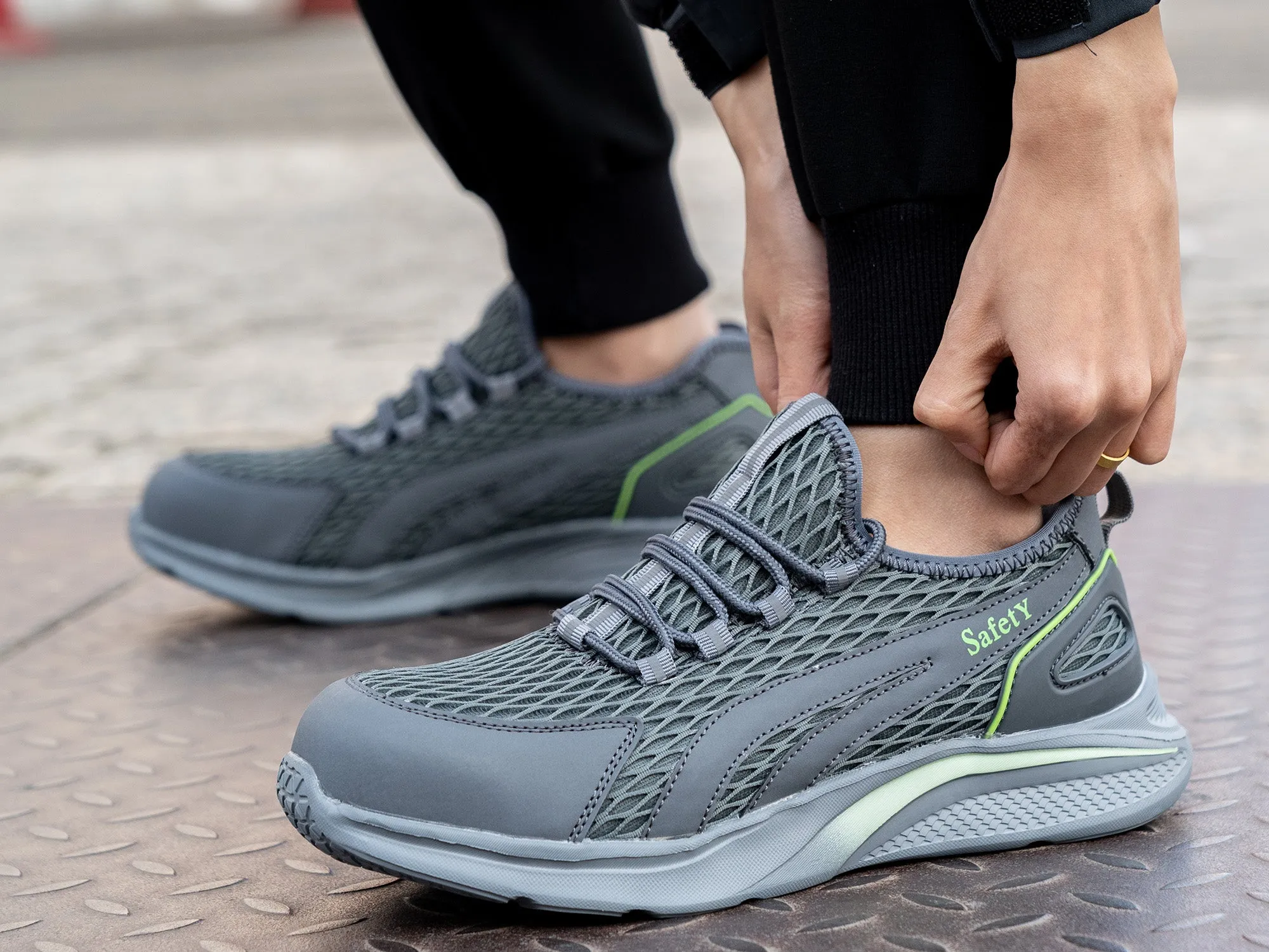 Men's Slip-On Steel Toe Shoes Comfortable Lightweight Industrial Construction Indestructible Safety Work Shoes Raider Work Boots