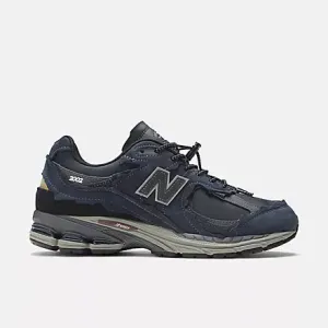New Balance 993 Pink New Balance 2002R Eclipse / Magnet "Ripstop"