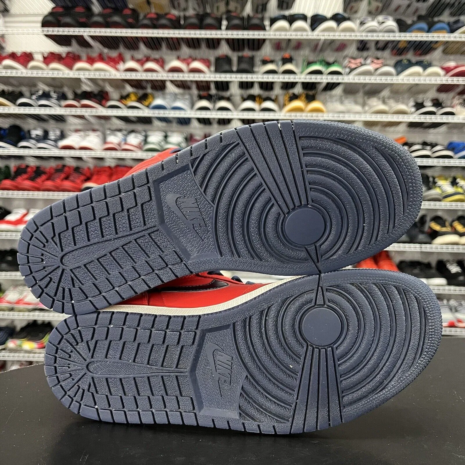 Nike Air Jordan 1 Retro OG High David Letterman 555088-606 Men's Size 10 Asics Running Shoes Comparison