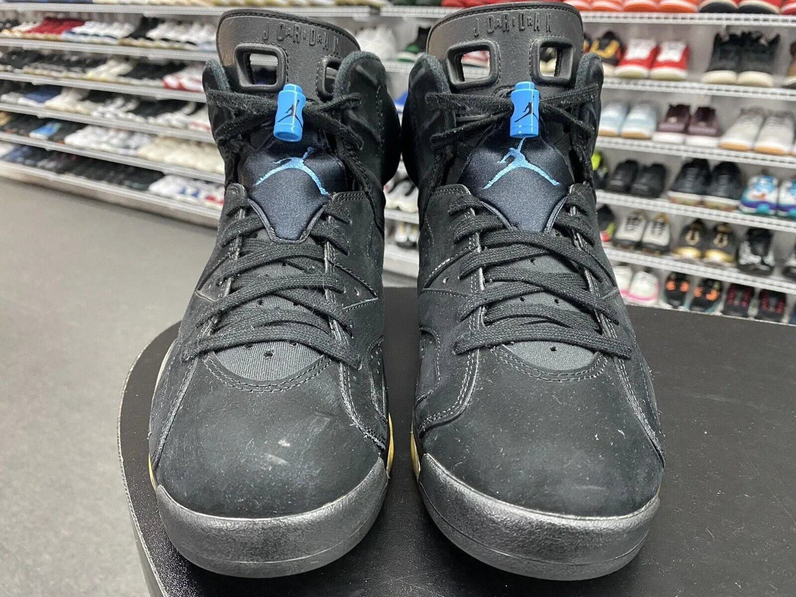 Nike Air Jordan 6 Retro UNC Blue Black 384664-006 Men's Size 8.5 Sneakers Puma Ferrari