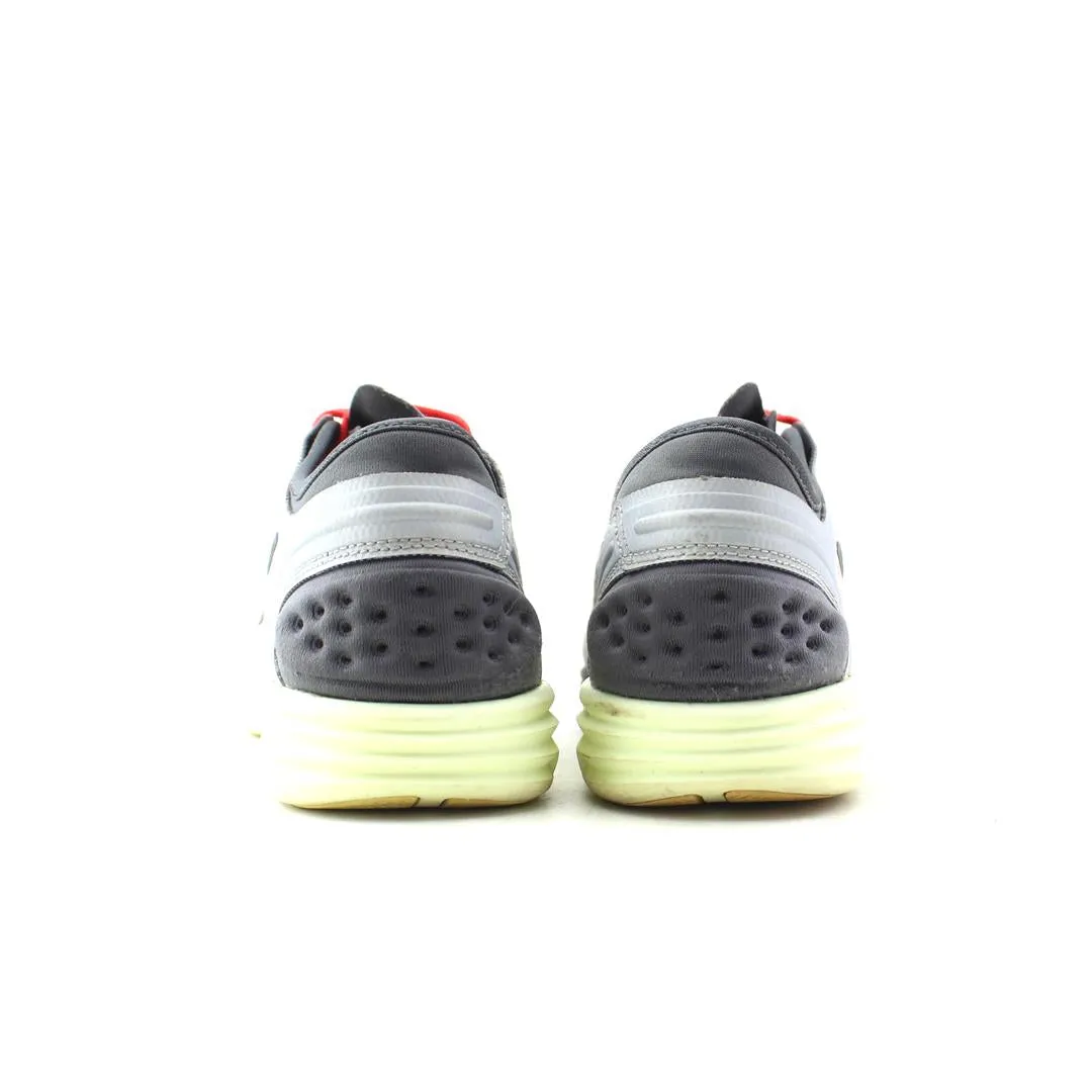 NIKE HYPERWORKOUT LUNARLON Size Running Shoes