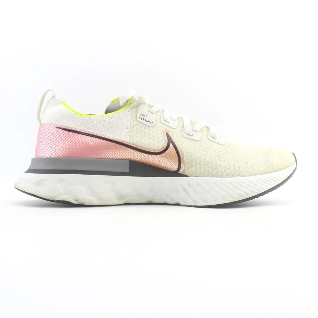 Best Ultra Marathon Running Shoes NIKE REACT FLYKNIT