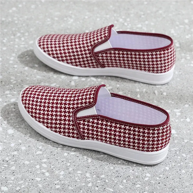 Waterproof Slip On Sneakers Comfortable Canvas Slip-Ons for Women