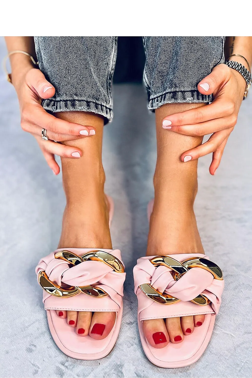 Flip-flops model 179294 Inello Roxy Beaded Flip Flops