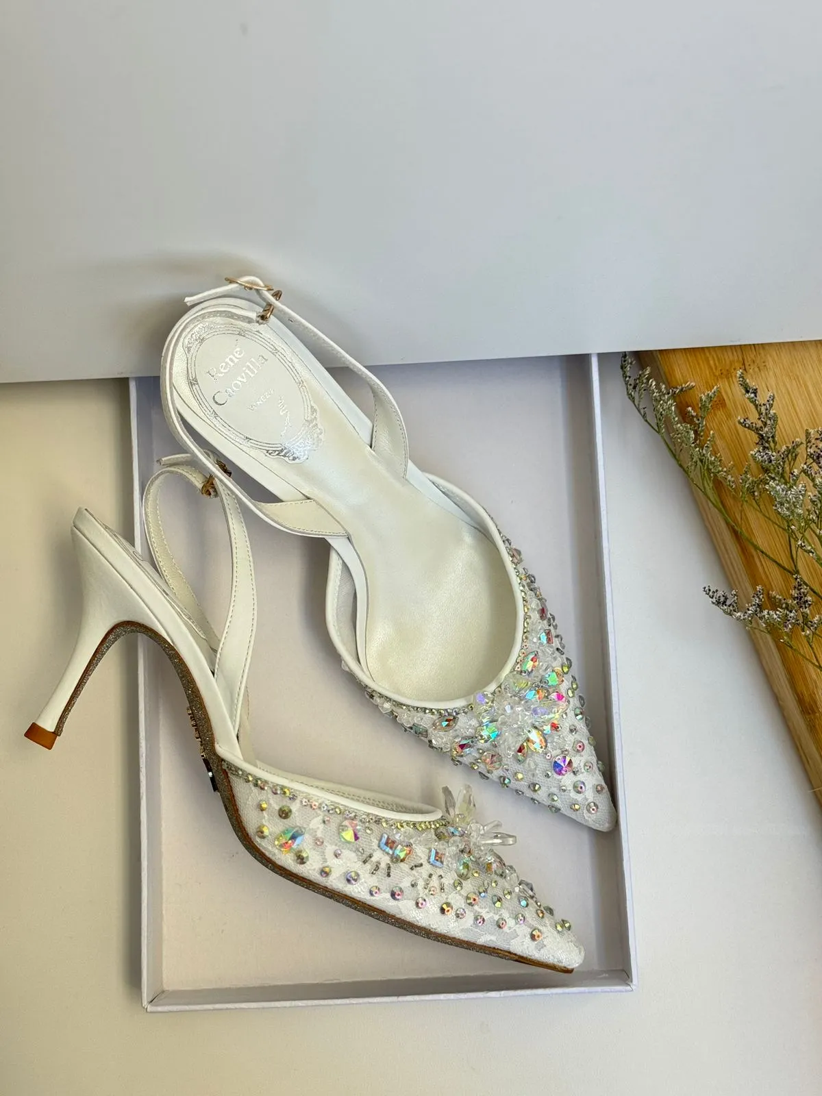Ora Slide RENE CAOVILLA VENEZIA CINDERELLA WHITE SLINGBACK PUMPS WITH CRYSTAL