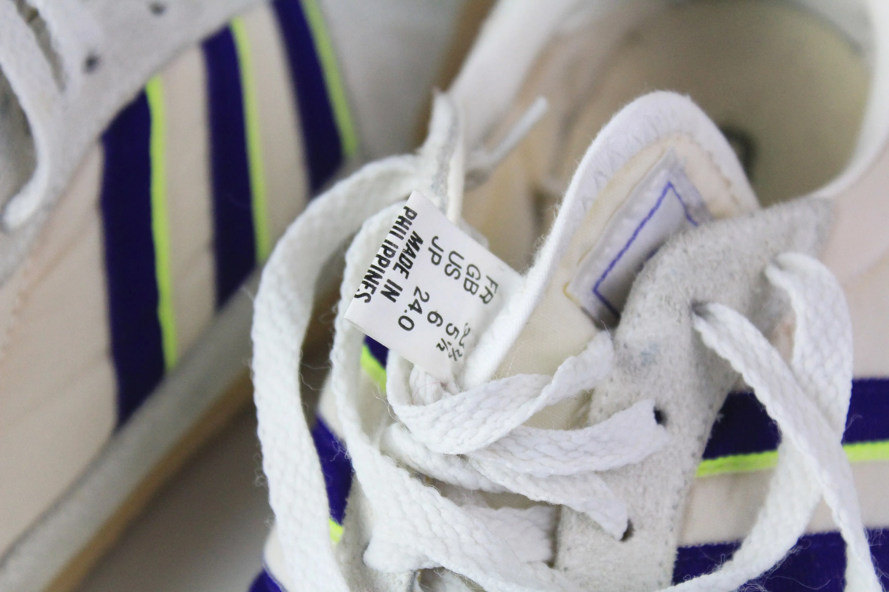 Vintage Adidas Sneakers EUR 38 2/3 Adidas Samba Classic Soccer Shoe