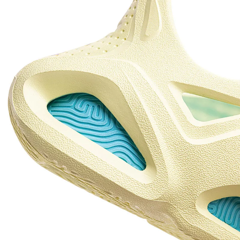 PEAK TAICHI  Summer Shoes Men's Lightweight Sandals Breathable Casual Shoes Beach Hole Shoes For Men E12035L Blingy Sandals