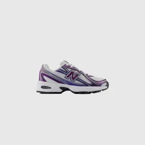 New Balance 740 - Concord Grape / White / Phantom New Balance 327 Street Style