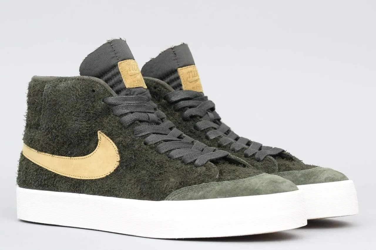 Nike SB Blazer Mid QS Shoes Sequoia / Flat Gold Asics Gel Quantum 360 Cm Running Shoes