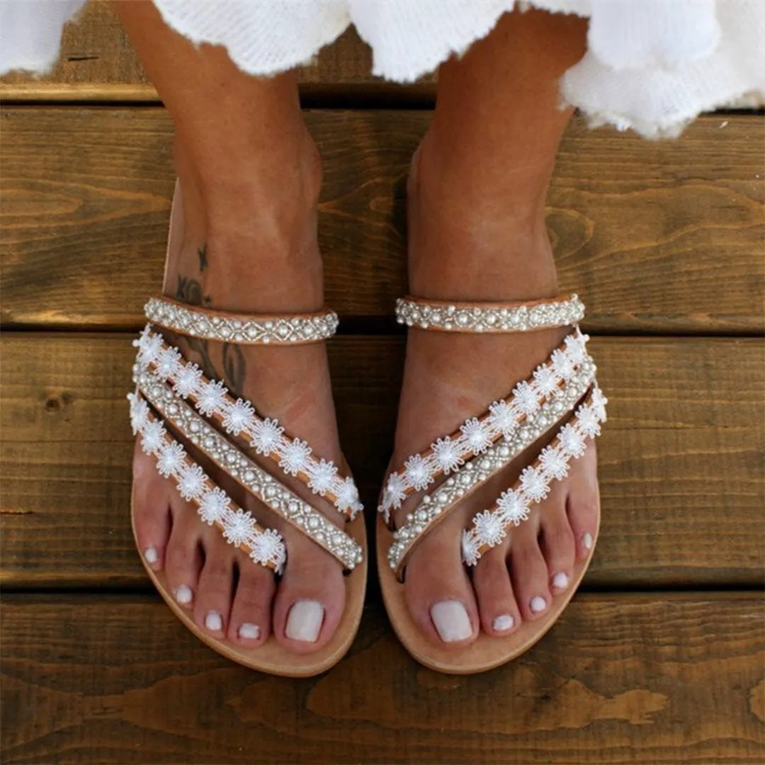 June - Sandals - Elegant - Seasoncollection- Perfect for Casual Days Uggs Fluffy Slippers