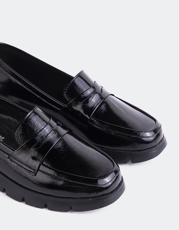 Loafers With A Dress Harmani Black Patent