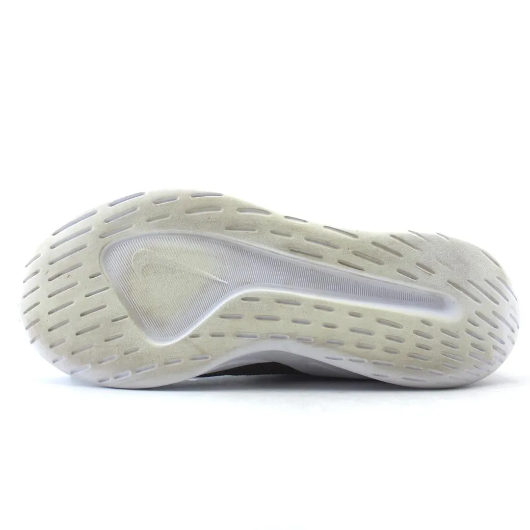 NIKE VIALE Most Comfortable Running Shoes